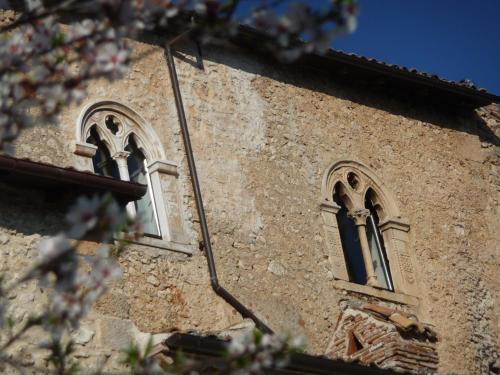 Santo Stefano di Sessanio Bed & Breakfast | La Bifora e Le Lune Vico sotto gli archi 5