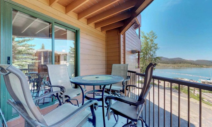 Dillon Apartment | La Bonte Leisure Beauty