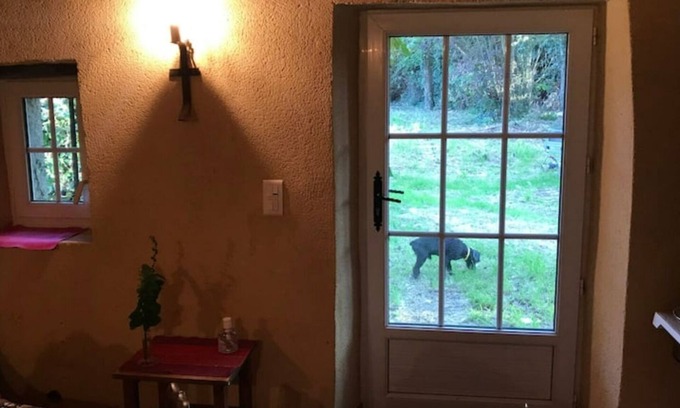 Cosqueville Cottage | La Boulangerie : Charme&privacy au Bord de la mer
