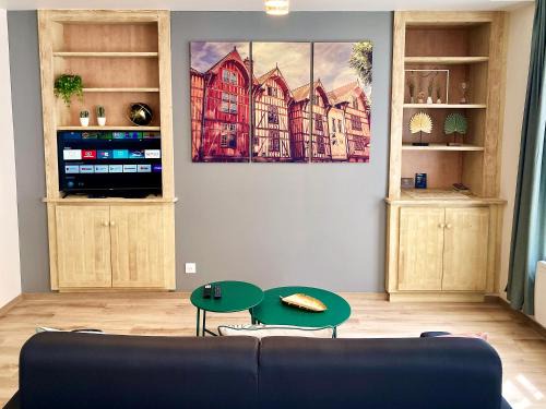 Old Town Apartment | La bulle cathédrale SPA - SAUNA - HAMMAM - CHAMPAGNE
