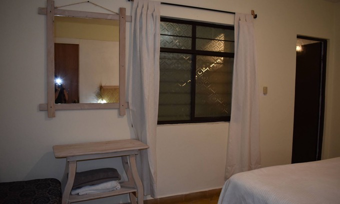 De La Merced House | LA CASITA MONAD