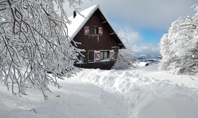 Chastreix Ski Chalet | La cabane au pied des pistes