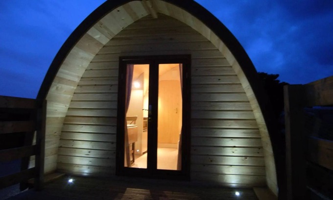 Chamberet House | La Cabane Forestière 4 Personen