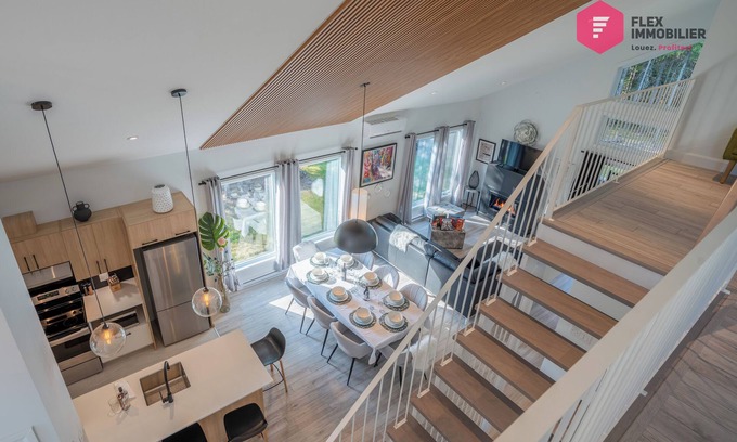 Shannon Ski Chalet | La Casa Bella | Luxury, Comfort, Pool & private SPA | Near Quebec City