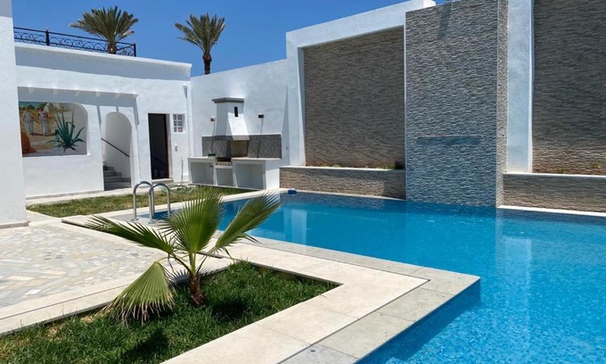Houmt Souk Apartment | La casa blanca