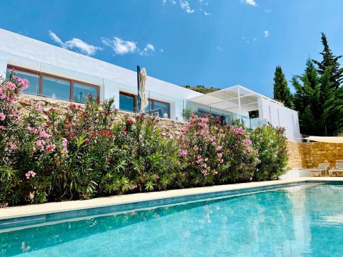 Carataunas Villa | La Casa de Cristal - Alpujarra Escape