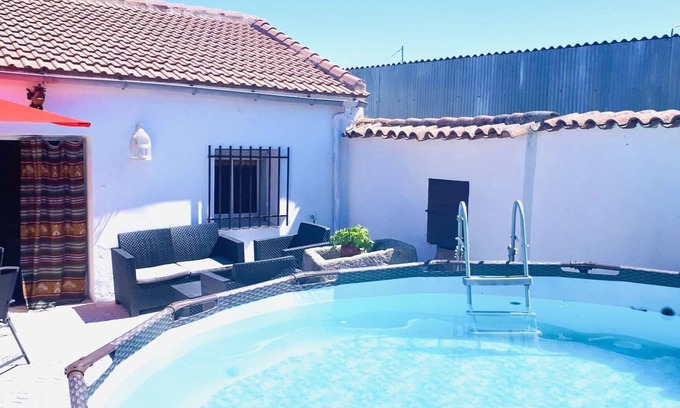 Alcabon House | LA CASA DE LOS LIRIOS