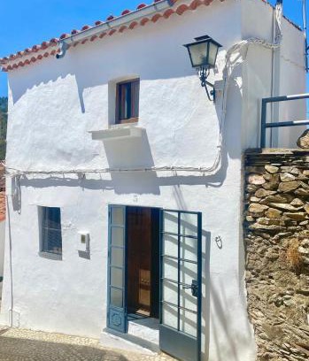 Aracena House | La Casa de Matilde