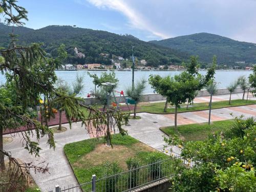 Fiumaretta Apartment | La Casa dei Limoni