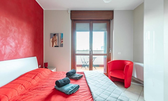 Melegnano Apartment | La Casa Di Claudio - by Host4U