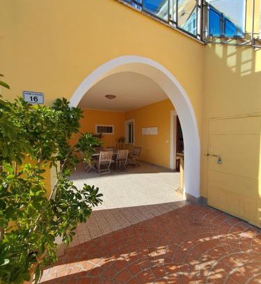 Spoltore Apartment | La Casa Di Fiore
