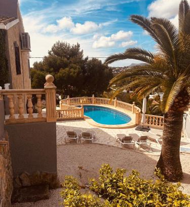 Paichi Villa | La Casa Leelouka