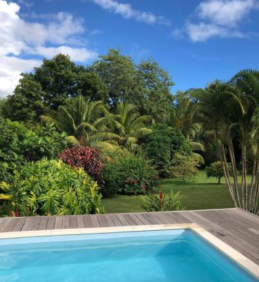 Le Diamant House | la case dentelle bungalow
