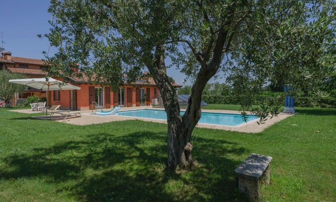 Pozzolengo Apartment | La Casina Apartment - con giardino e piscina