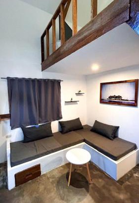 Catangnan House | La Casita Catangnan