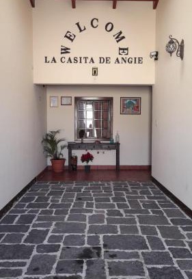 Antigua Guatemala House | La casita de Angie