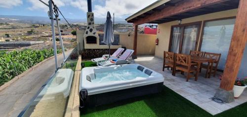 Piedra Hincada House | La Casita