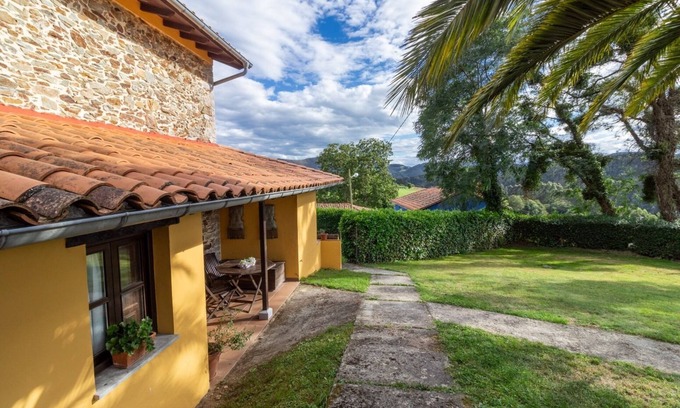 Loro Cottage | La Casona del Cura 2, LIRIO - (Country House, Pets welcome)