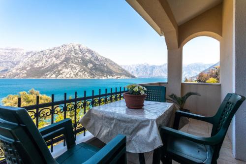 Donja Kostanjica Apartment | La Castagna Apartments