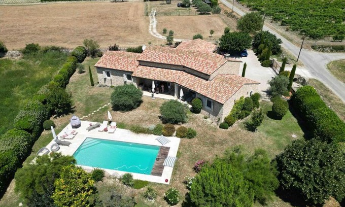 Gordes Villa | La Cath - Villa avec piscine - Gordes
