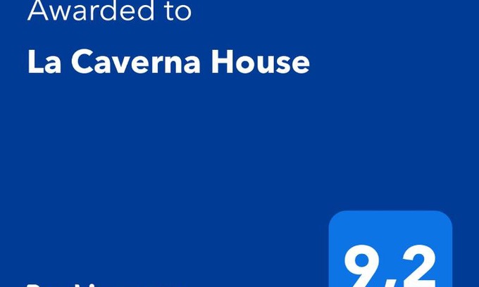 Chemin Grenier House | La Caverna House
