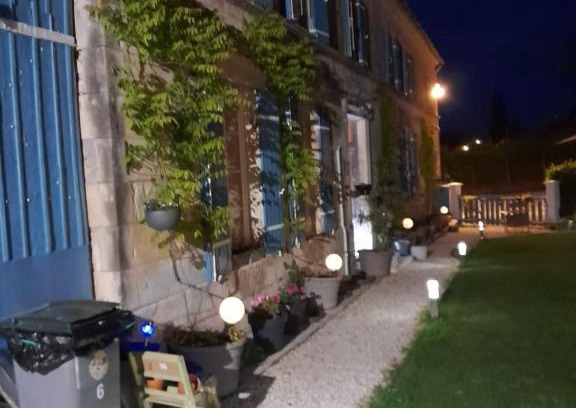 Saint-Leger Bed & Breakfast | La Charentaise des Lilas