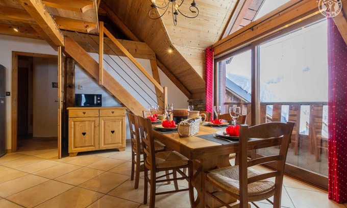 Saint-Jean-d'Arves House | LA CLE DES Champs - St-jean-d'arves