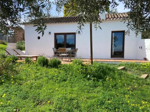 Monda House | La colina buena - cosy casita for nature lovers