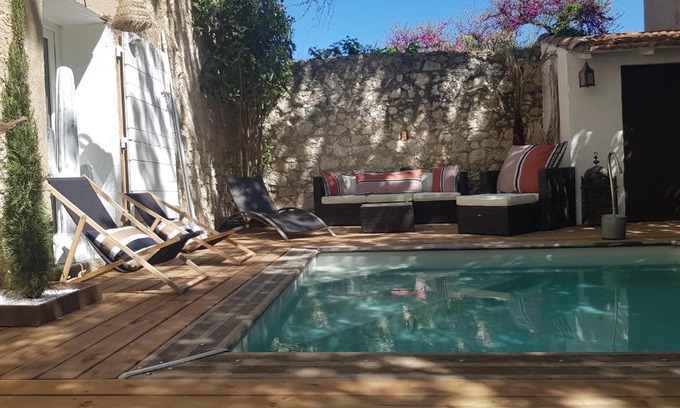 Cuxac-dʼAude Bed & Breakfast | La Demeure du Pressoir