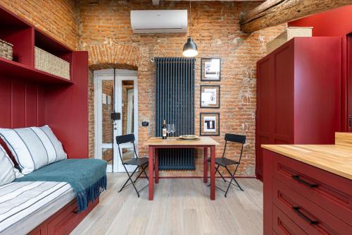 Guastalla Apartment | La Dolce Suite Porta Romana Metro