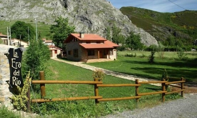 Montuerto Cottage | La Era del Rio Rural Cottage for 6 people