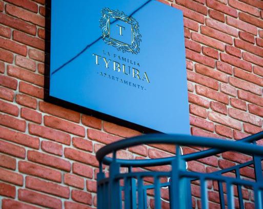 Uniejow Apartment | La Familia TYBURA