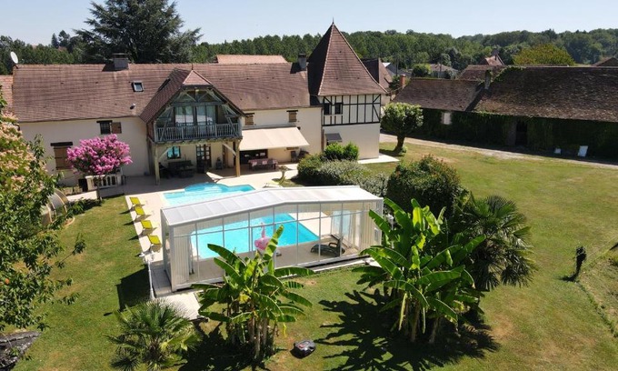 Sarrazac Bed & Breakfast | La Ferme de Laupilière