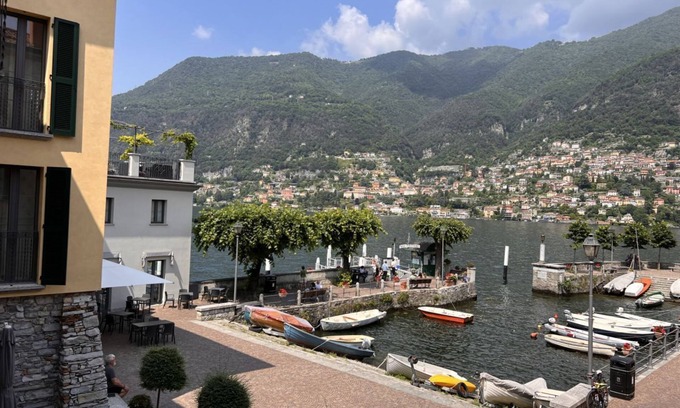 Torno Apartment | La Finestra sul Molo - MyHomeInComo