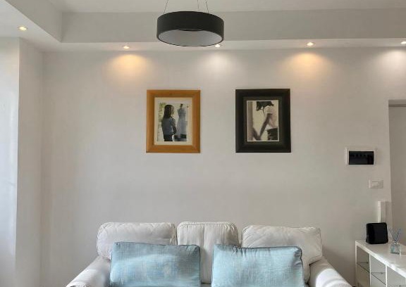 Lagaccio Apartment | La finestrella sul porto