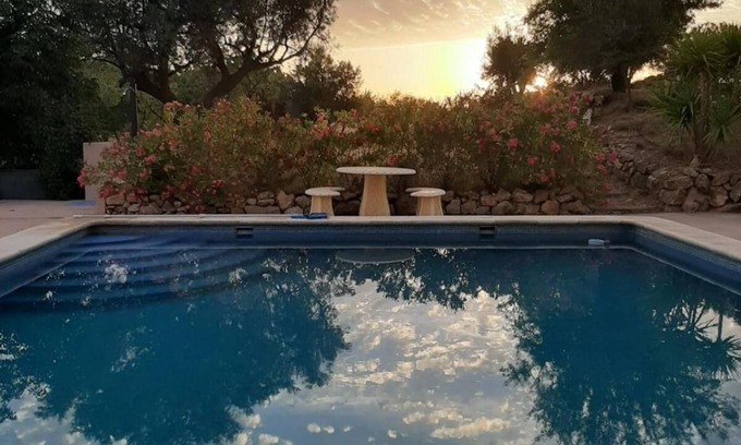 Lecrin Bed & Breakfast | La Fuente Retreat