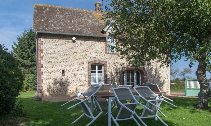 Rueil-la-Gadeliere House | La grange Mirabelle