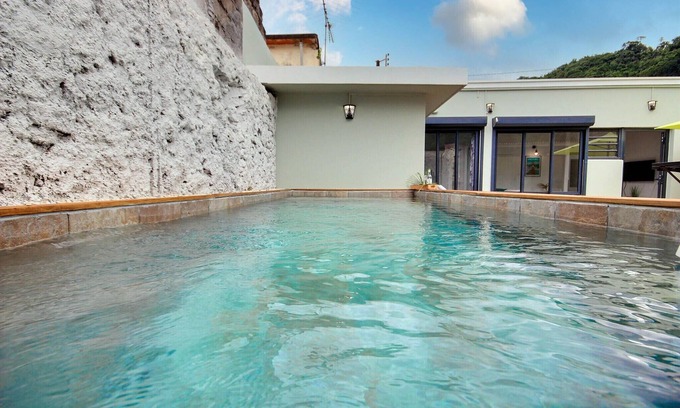 Saint-Pierre Villa | La Kaz'Oranj - Two Bedroom Villa, Sleeps 4