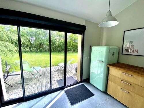 Vendat Apartment | La Lande - Petite maison avec jardin