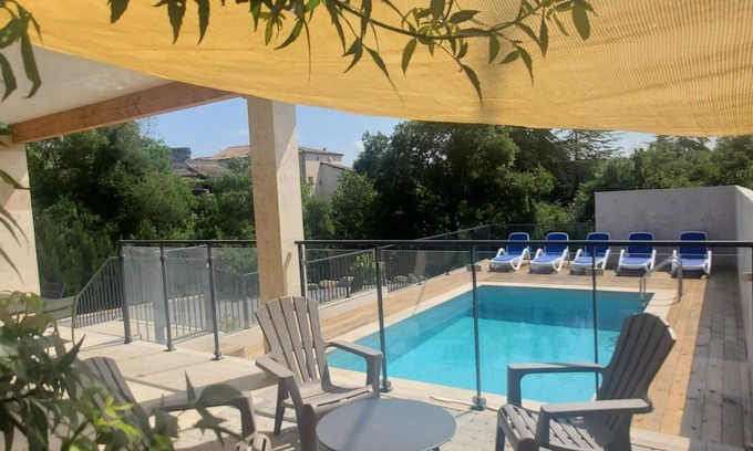 Lavilledieu House | La Madé superb 4* air-conditioned gîte with secure private swimming pool
