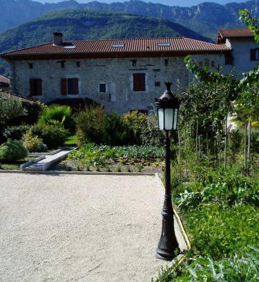 Sainte-Marie-dʼAlloix Bed & Breakfast | La Maison d'Euterpe