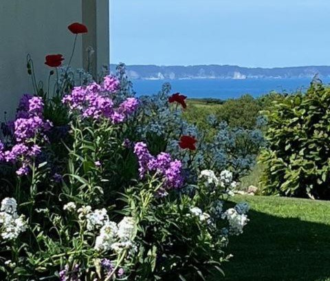 Poullan-sur-Mer House | La Maison de Lésa