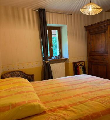 Boussy House | la maison de la Felicidad