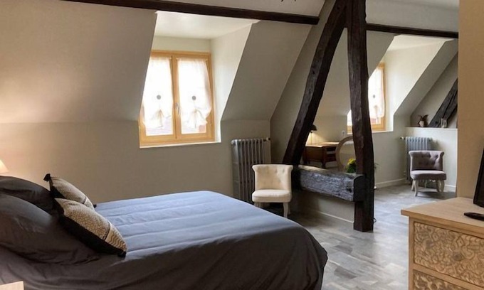 Poce-sur-Cisse Apartment | La maison de Triboulet, bed and breakfast, Nutrisco, Nutrisco