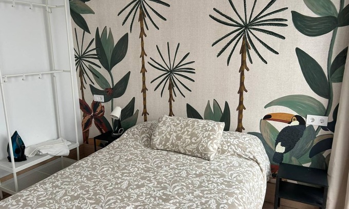 Jardin de la Abadia House | La Maison del Mar: 1º4 Deluxe Room with Terrace/Bathroom near the Beach