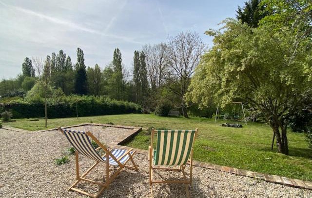 Tannerre-en-Puisaye House | La maison des 3 sœurs Séjour familial en Bourgogne
