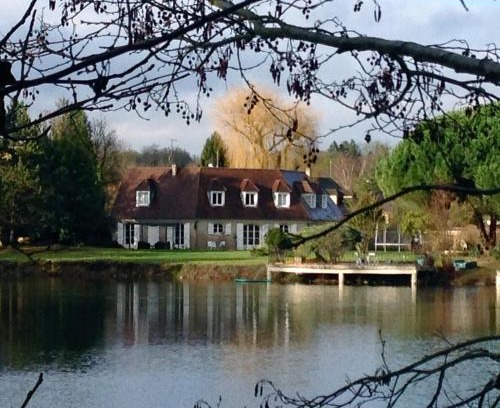 Auvers-sur-Oise Bed & Breakfast | La maison du lac