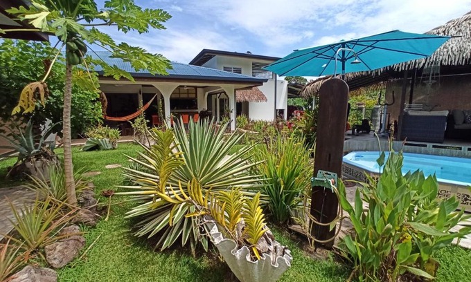 Teahupoo House | La Maison Du Voyage