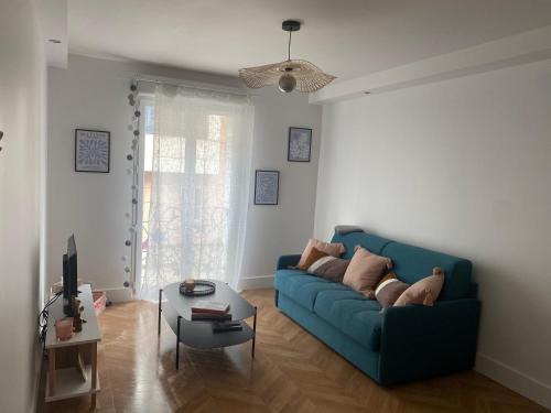 Charenton-le-Pont Apartment | La maison Eydel 2 à 4 voyageurs