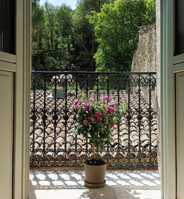 Saint-Guilhem-le-Desert House | La maison de la Traverse